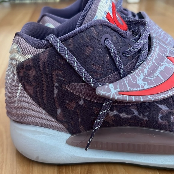 Nike Men’s Basketball Shoes main image 16